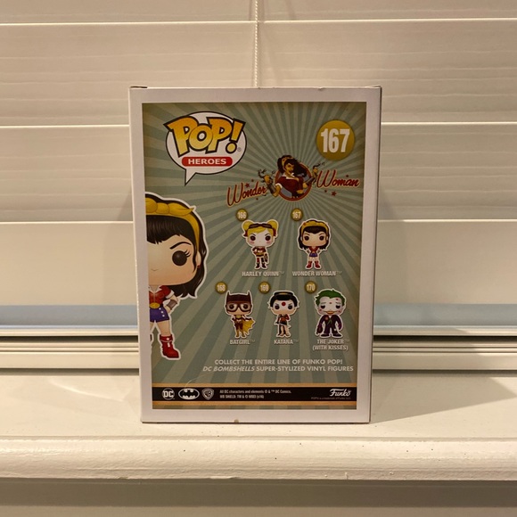 Funko POP! Heroes: DC Comics Bombshells - Wonder Woman - Picture 4 of 4